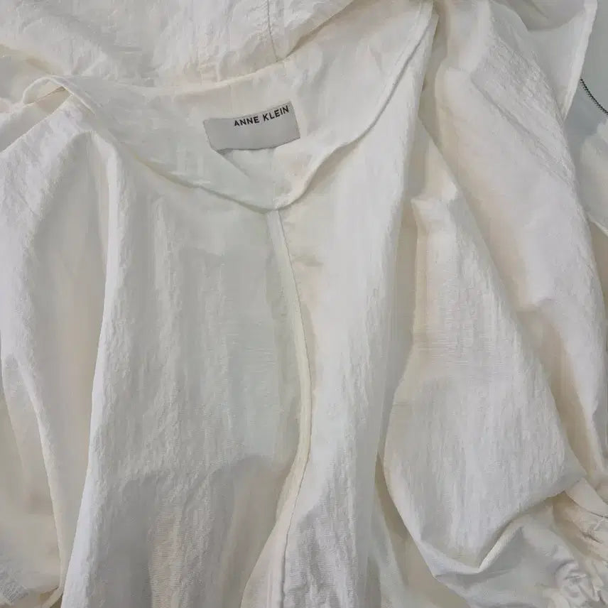 [BUNJANG] Anne Klein Hooded Short Field Jacket / 앤클라인 후드 숏야상점퍼