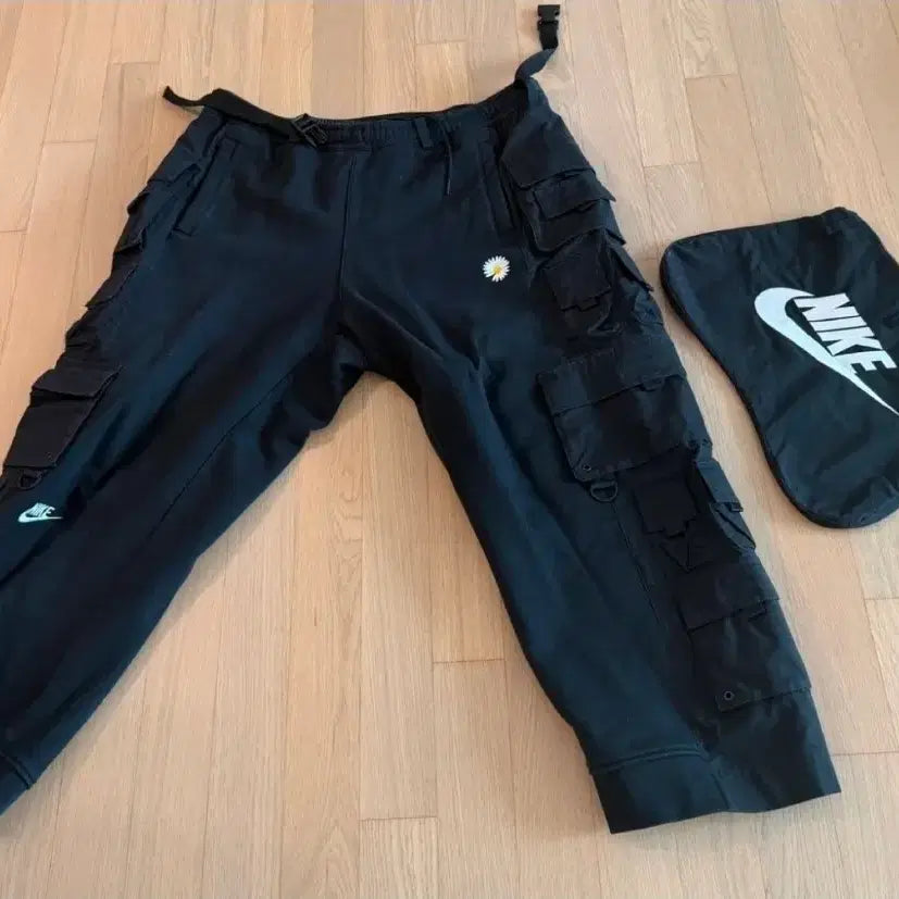 [BUNJANG] Nike PeaceMinusOne Wide Cargo Training Pants / (L) 나이키 피스마이너스원 와이드팬츠 카고 트레이닝바지