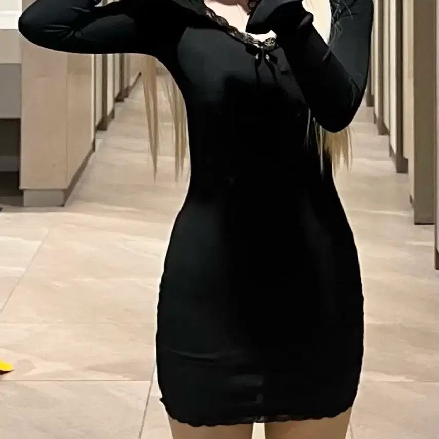 [BUNJANG] Ribbon Lace Mini Dress / 교신가능) 쫀쫀 리본 레이스 미니 원피스