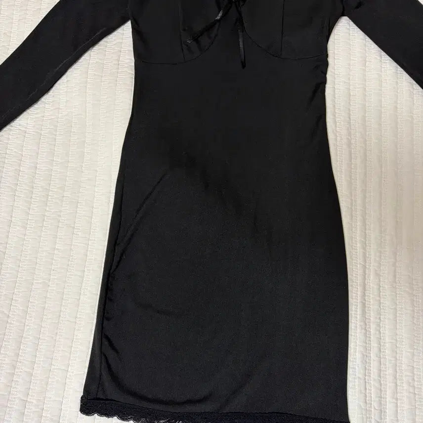 [BUNJANG] Ribbon Lace Mini Dress / 교신가능) 쫀쫀 리본 레이스 미니 원피스