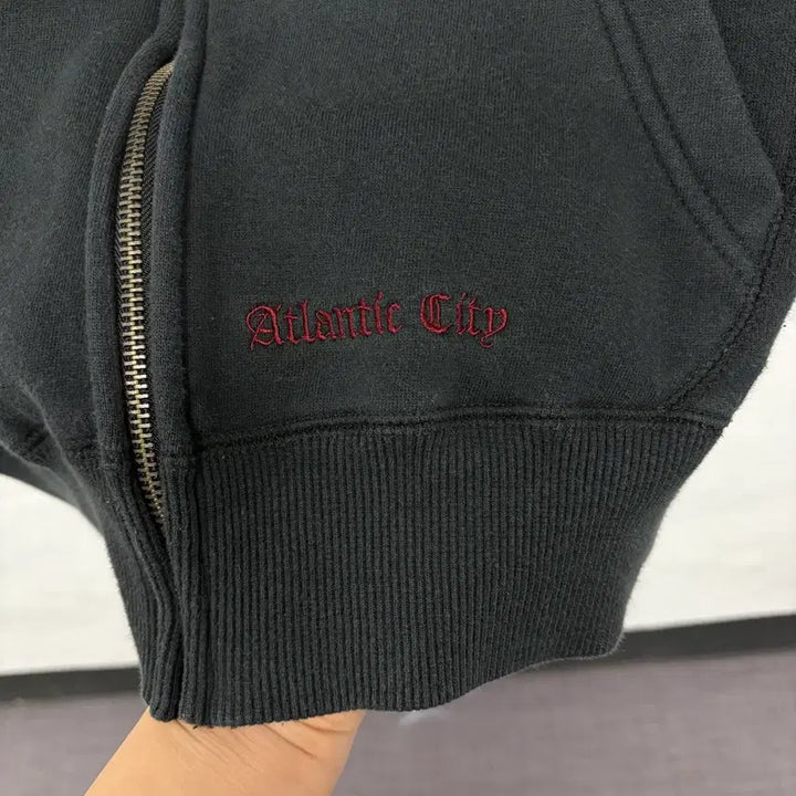 [BUNJANG] Hard Rock Cafe Hooded Zip-up Jacket / 하드락 카페 후드집업 3