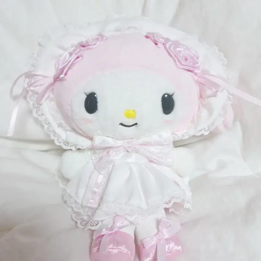 [BUNJANG] White Frill My Melody Medium Plush / 화이트프릴 마이멜로디 중형 누이