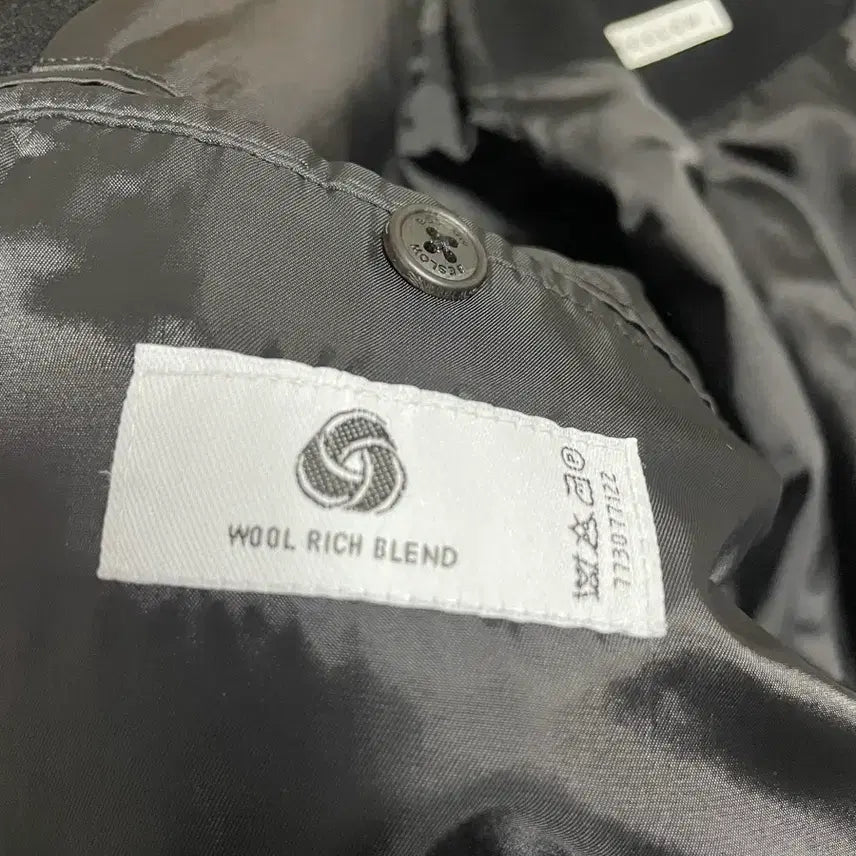 [BUNJANG] Beslow Balmacaan Coat Black S / 비슬로우 발마칸 코트 블랙 S