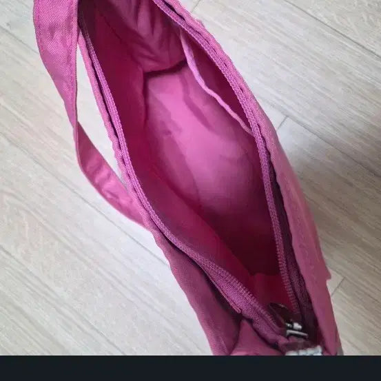 [BUNJANG] EAMES Hobo Bag (Almost New) - Shoulder Bag / 이미스 호보백 거의 새상품