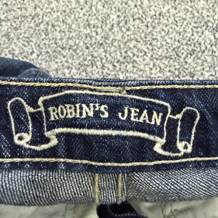 [BUNJANG] 24 Robbins Skinny Denim Pants / 24 로빈스 스키니 데님팬츠 0220T