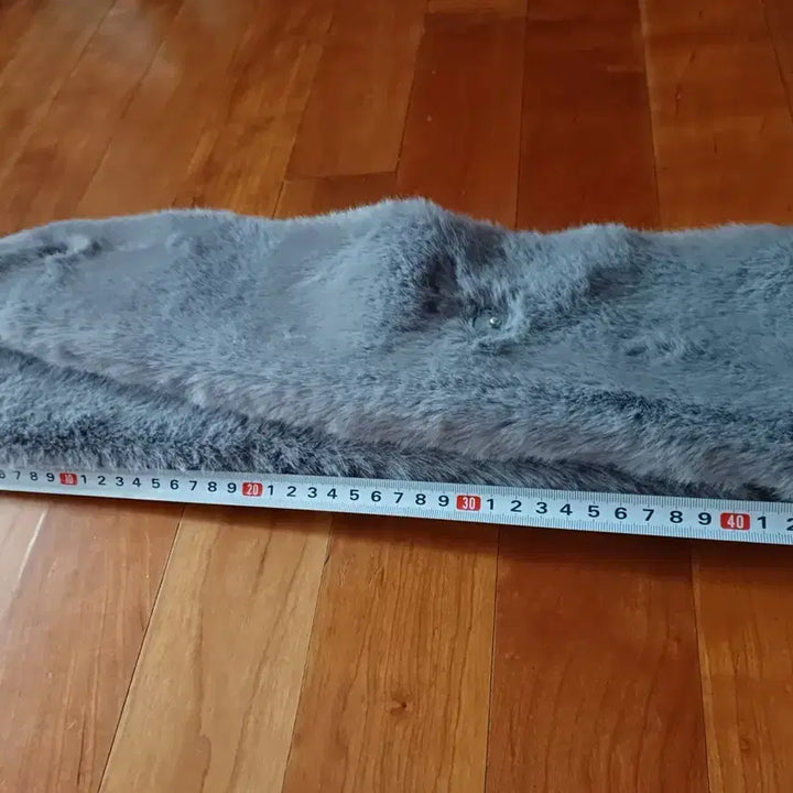 [BUNJANG] Unknown Brand Gray Fur Muffler / 털목도리 퍼 머플러 그레이 똑딱이단추