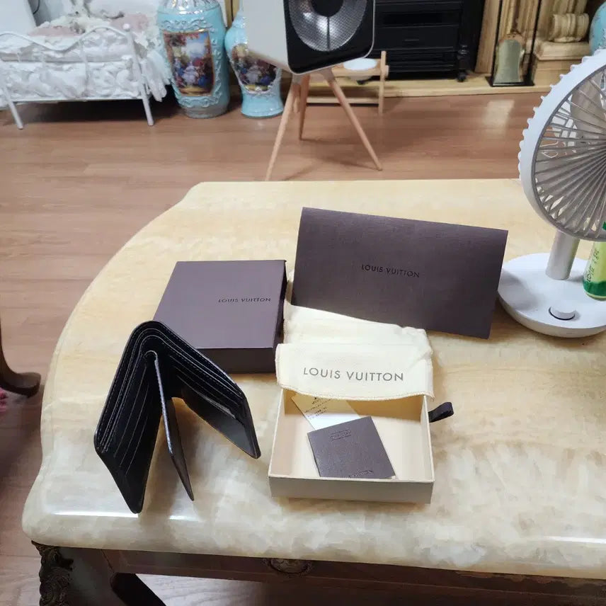 [BUNJANG] Louis Vuitton Men's Bifold Wallet / 루이비통 최곱급라인 반지갑팝니다.