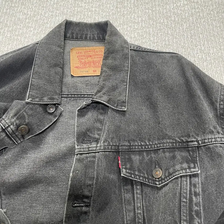 [BUNJANG] Levi's Black Denim Jacket / 리바이스 흑청 데님자켓