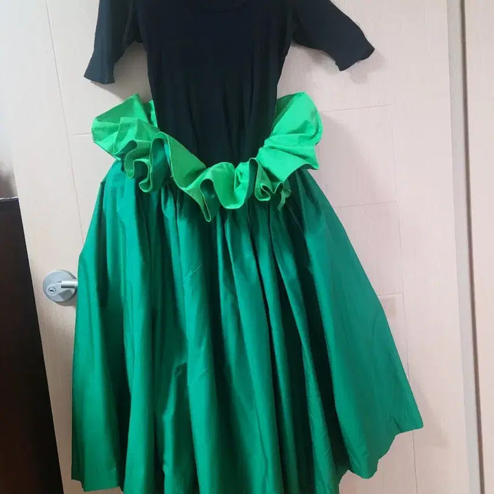 [BUNJANG] Hula Dance Performance Costume Set / 하와이훌라댄스.파우.공연.연습복