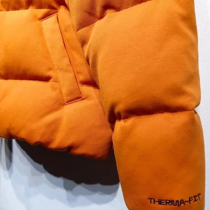 [BUNJANG] Nike Therma-FIT Oversized Puffer Jacket Orange / NIKE 나이키 써마핏 오버사이즈 푸퍼 오렌지