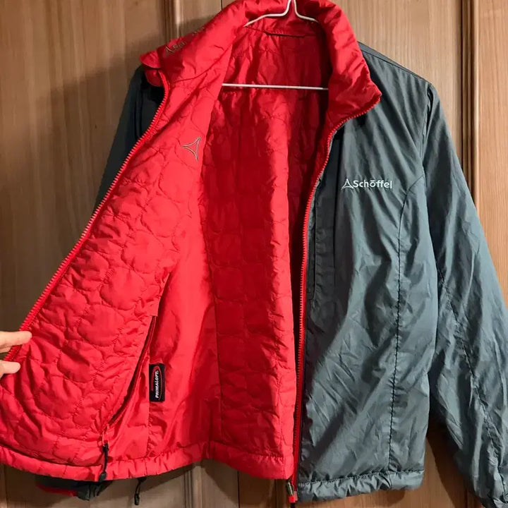 [BUNJANG] SCHOFFEL Reversible Lightweight Padded Jacket Women's / SCHOFFEL 양면착용 얇은 경량패딩 집업 여성 쉐펠