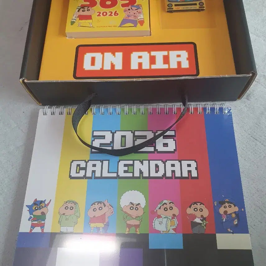 [BUNJANG] CGV Crayon Shin-chan 2026 Calendar / 2026 cgv 짱구 캘린더
