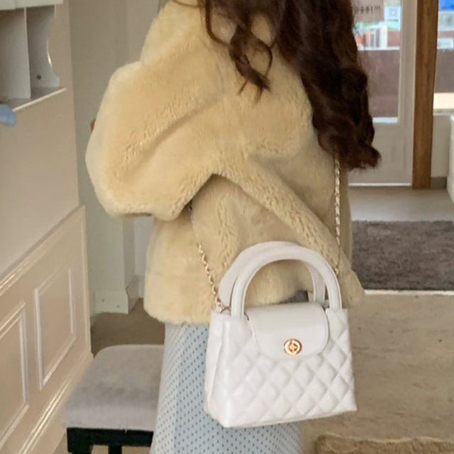 [SOLD OUT] 무료배송 로맨틱 퀼팅 체인 미니 크로스백