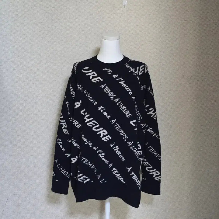 [BUNJANG] Time Lettering Knit Top / 한섬)타임 레터링 니트티F