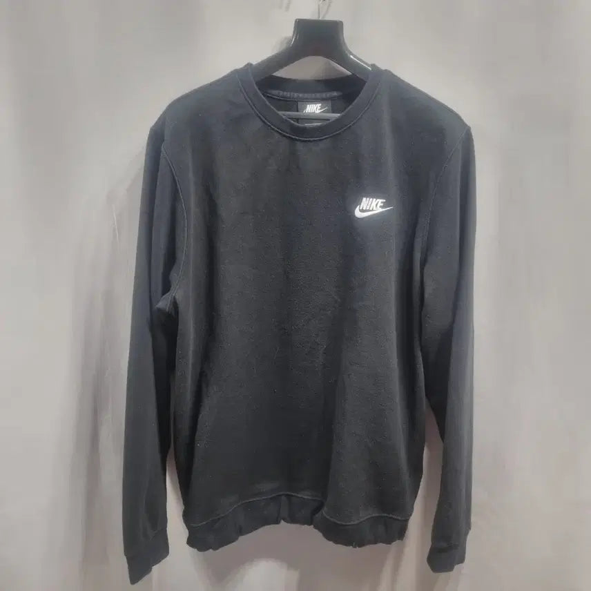 [BUNJANG] Nike Swoosh Black Sweatshirt M / 나이키 스우시 블랙 맨투맨 티셔츠 M