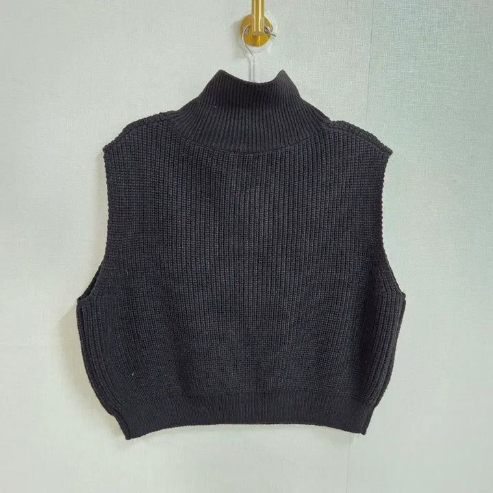 [BUNJANG] Black Half-Zip Short Knit Vest / 여성 블랙 반집업 숏 니트 조끼 베스트 F