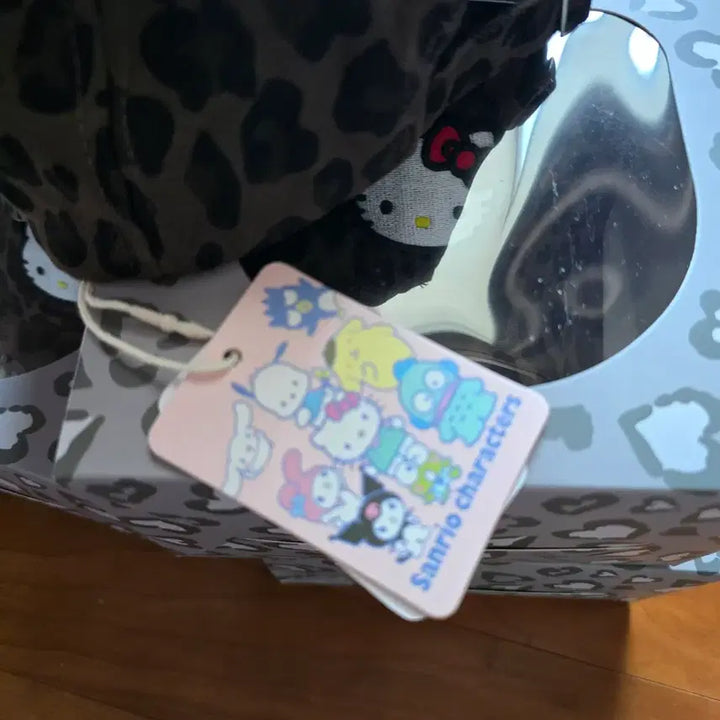 [BUNJANG] Hello Kitty Leopard Cap / 헬로키티 레오파드 캡모자- New