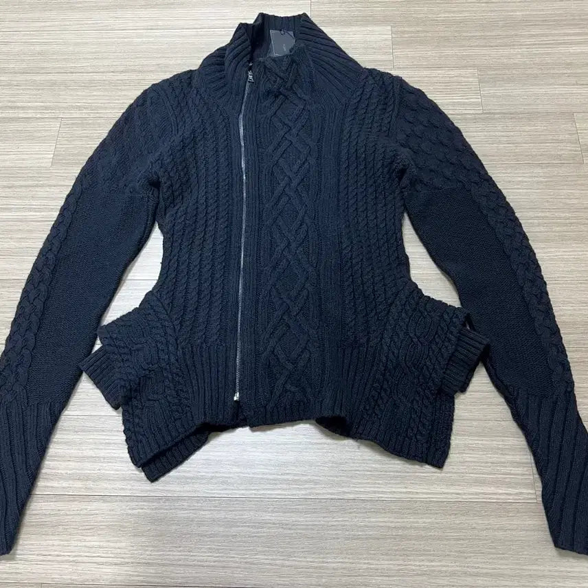 [BUNJANG] Cable Knit Black Zip-up Cardigan / 케이블 니트 블랙 집업 가디건