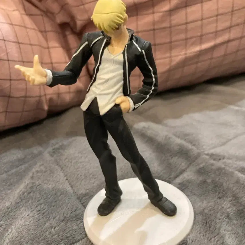 [BUNJANG] Fate Gilgamesh Figure / 페이트 길가메쉬 피규어