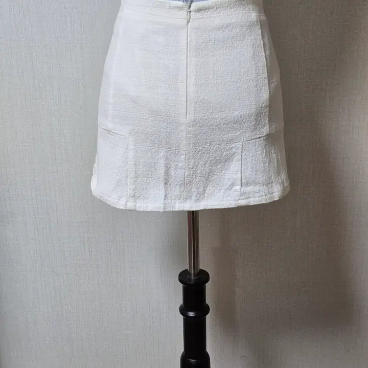 [BUNJANG] CATWALK White Spandex Mini Skirt / 캣워크 : 화이트 스판 미니 스커트