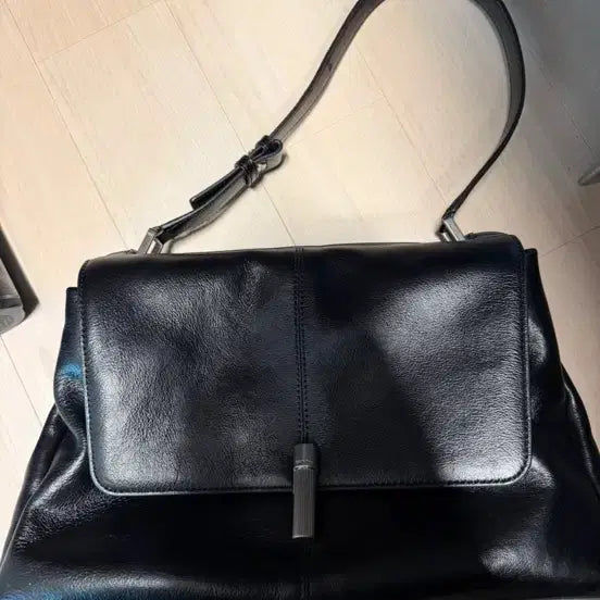 [BUNJANG] Couronne Pivo Shoulder 35 Handbag / 쿠론 피보 숄더 35