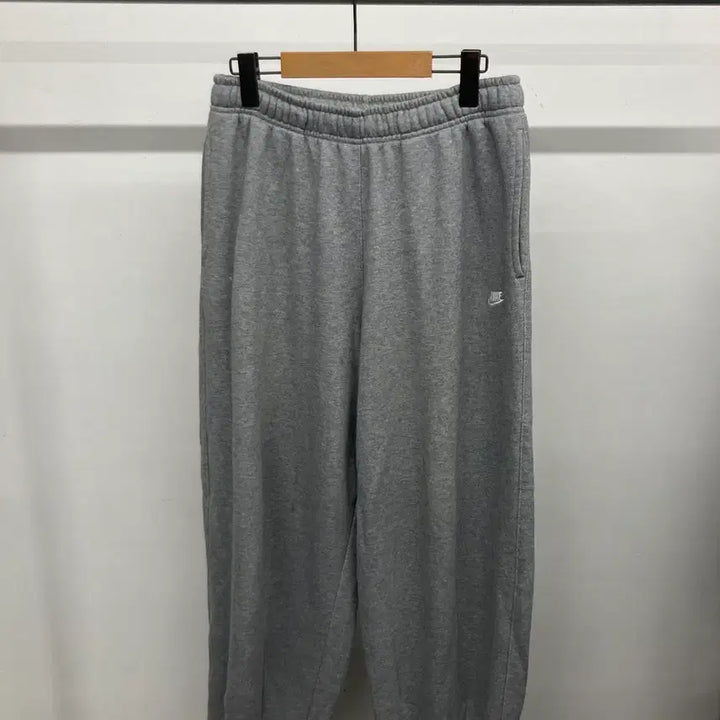 [BUNJANG] Nike Oversized Sweat Pants / 나이키 신형 오버사이즈 핏 스웻 팬츠 32인치 전후
