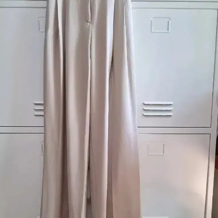 [BUNJANG] Slim Banding Slacks - Beige / 슬림 밴딩 슬랙스 - 베이지