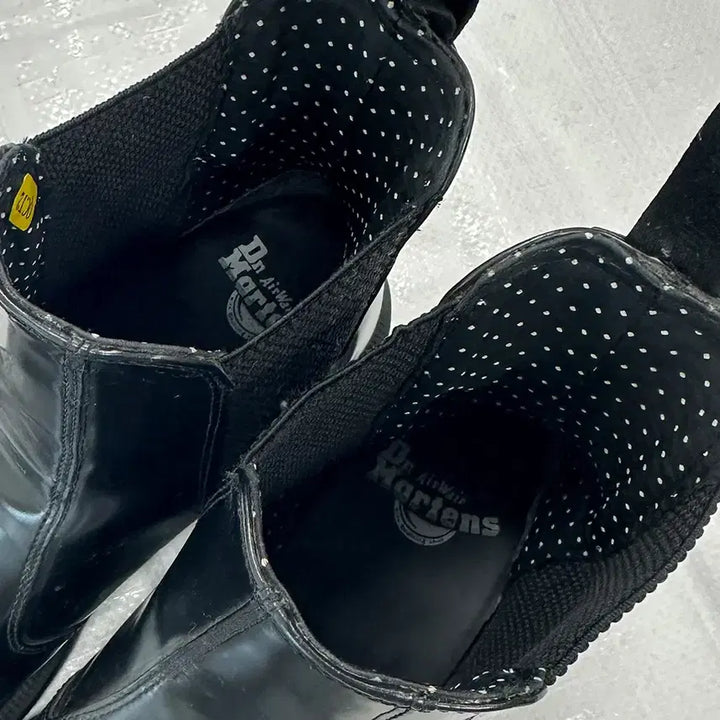 [BUNJANG] Dr. Martens Flora Chelsea Boots UK7 / 닥터마틴 플로라 첼시 부츠 워커 UK7 255-260mm