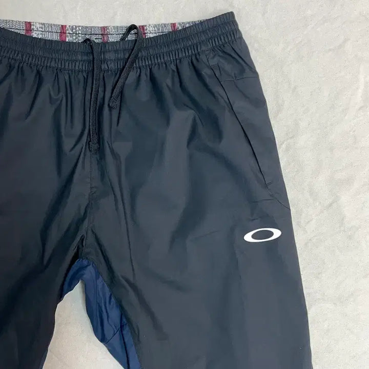 [BUNJANG] Oakley Track Pants / 오클리 트랙 팬츠