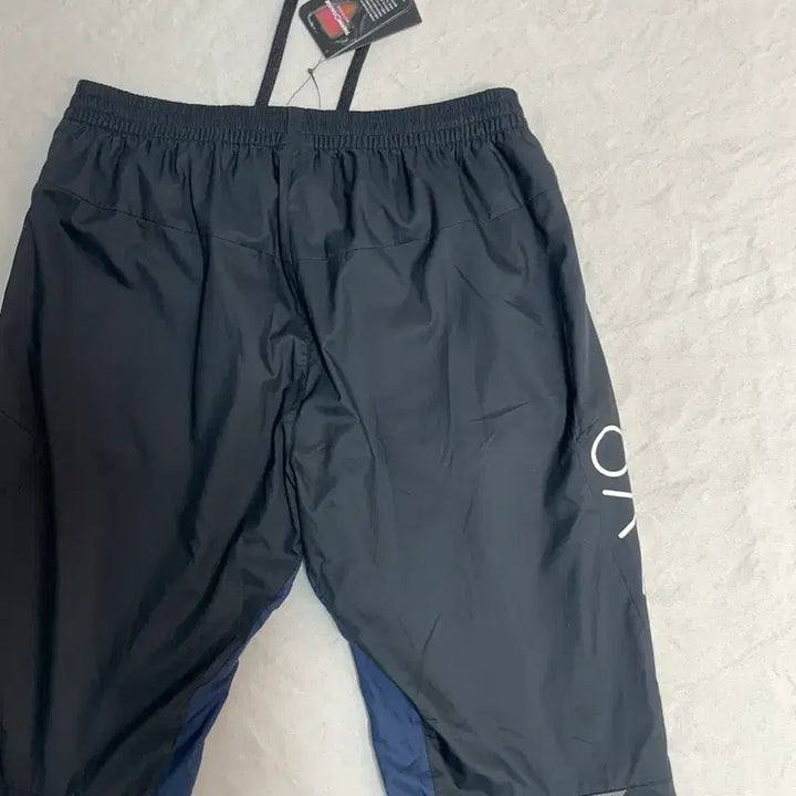 [BUNJANG] Oakley Track Pants / 오클리 트랙 팬츠