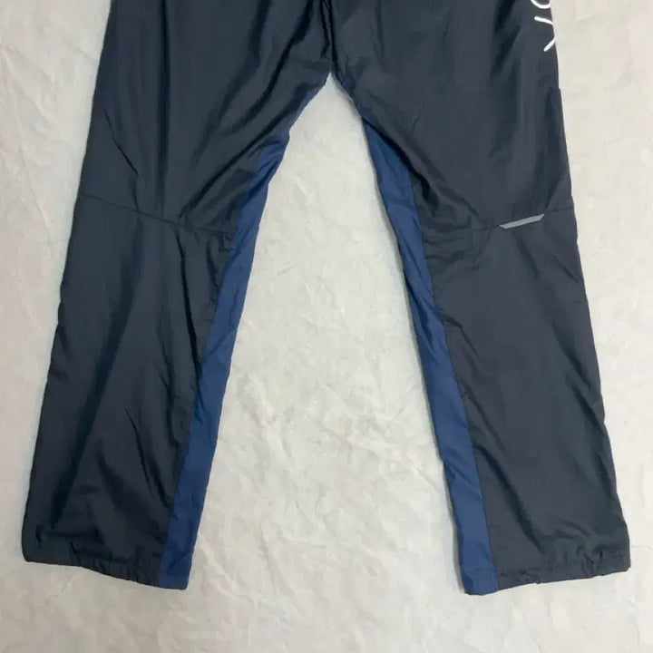 [BUNJANG] Oakley Track Pants / 오클리 트랙 팬츠
