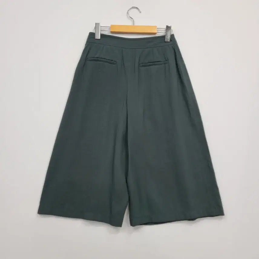 [BUNJANG] Olive Des Olive Wrap Skort Dark Green / 올리브데올리브 랩 스커트 치마바지 다크 그린/55/앨리스/ 405