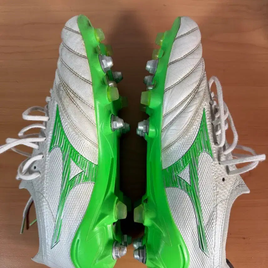 [BUNJANG] Mizuno Morelia Neo Soccer Cleats / 미즈노 모렐리아 네오 쇠뽕 265 일본산
