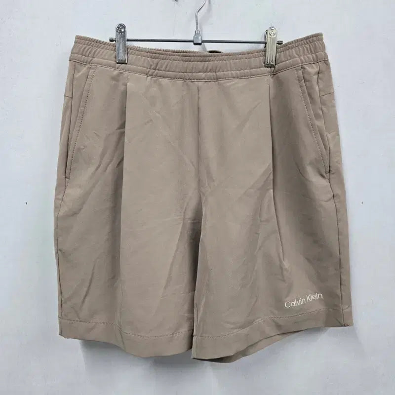 [SOLD OUT] [정품/M] 캘빈클라인 남성 반바지     DD