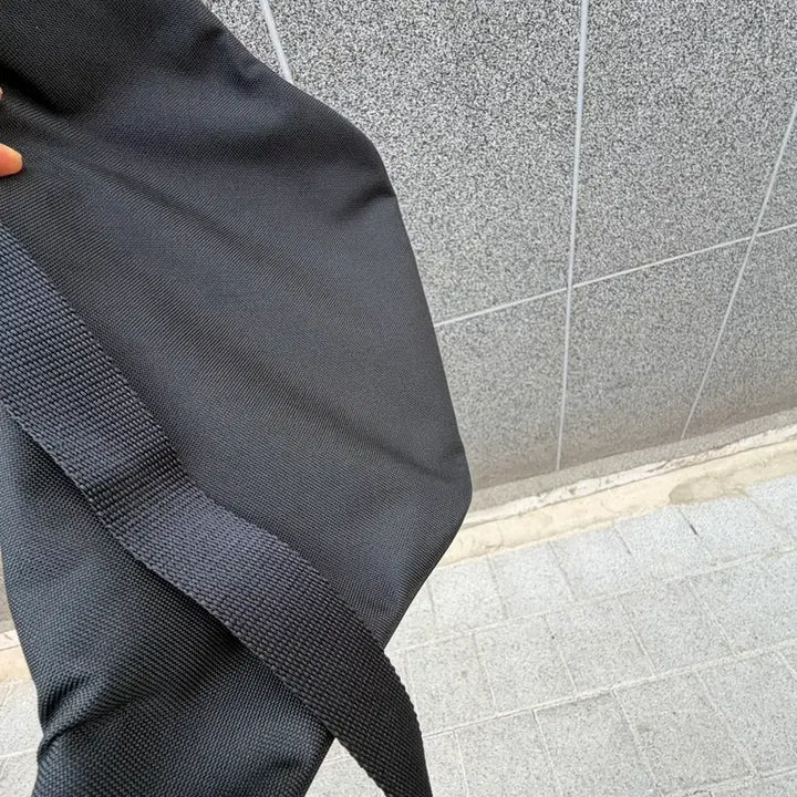 [SOLD OUT] 발렌시아가 블랙 더블 파우치 백