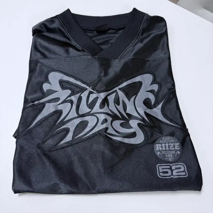 [BUNJANG] RIIZE Sohee Uniform / 라이즈 소희 유니폼 (포카 x)