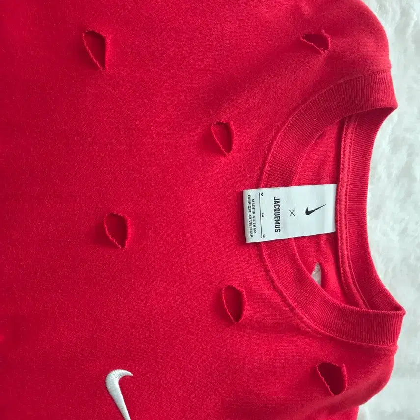 [BUNJANG] Nike Jacquemus Collaboration Red T-shirt / 나이키 자크뮈스 콜라보 반팔 긴바지 셋업 유럽사이즈 M