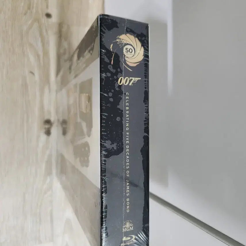 [BUNJANG] 007 Bond 50 Blu-ray 23-Disc Limited Edition (Sealed) / 007 BOND 50 블루레이 23-Disc 한정판 (미개봉)