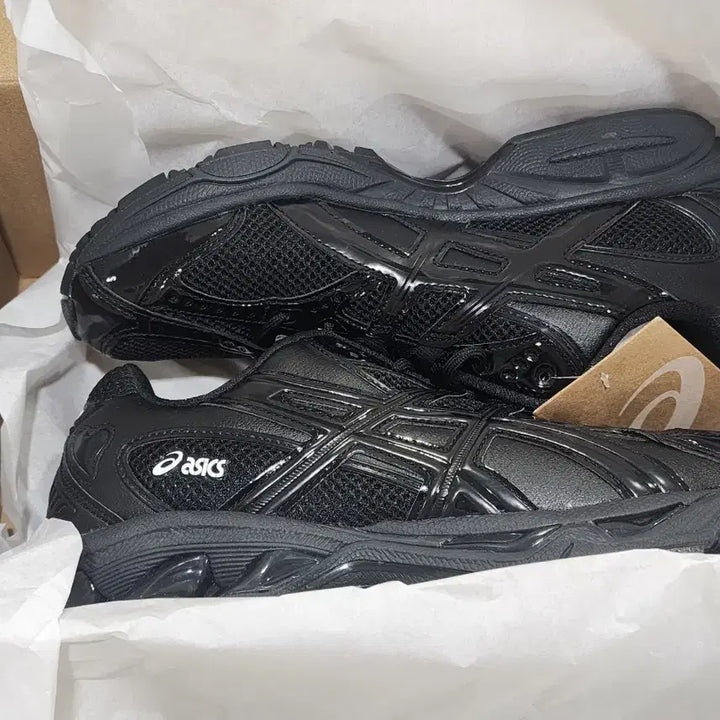 [BUNJANG] Asics x Kim Hae Kim Gel Nimbus 10.1 Black 265mm / 아식스 x 김해김 젤 님버스 10.1 블랙 265