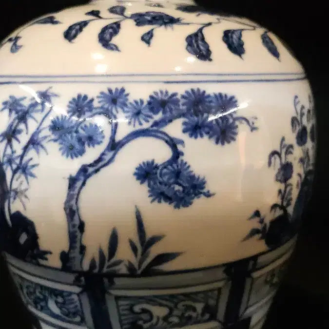 [BUNJANG] Celadon Porcelain Plum, Pine, Bamboo Double-Handle Vase / 청화 삼우도문 쌍미도매병
