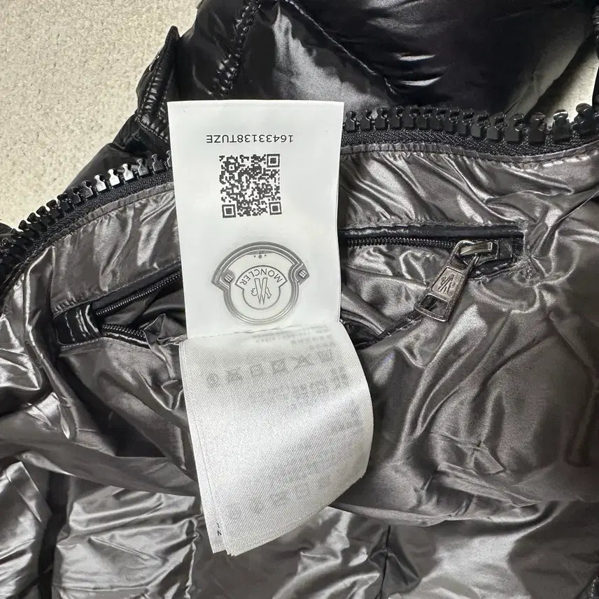 [BUNJANG] Moncler Maya Padded Jacket Size 3 / 몽클레어 마야 패딩 사이즈3