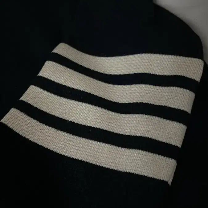 [BUNJANG] Thom Browne Wool Diagonal Pullover Knit Navy / 톰브라운 울 사선 풀오버 니트 네이비 2사이즈