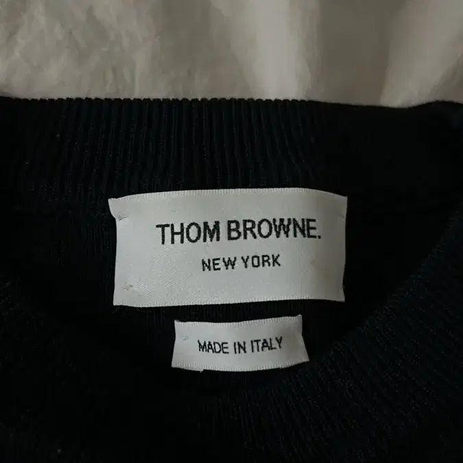 [BUNJANG] Thom Browne Wool Diagonal Pullover Knit Navy / 톰브라운 울 사선 풀오버 니트 네이비 2사이즈