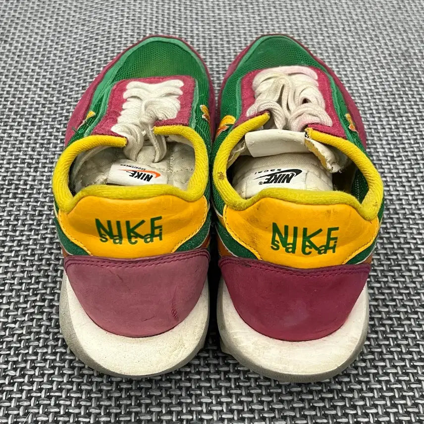 [BUNJANG] Nike Sacai LD Waffle Pink Green Sneakers / 사카이 나이키 LD 외플 핑크그린