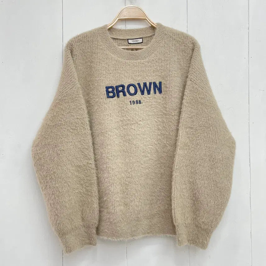[BUNJANG] KUOSE Brown Embroidered Oatmeal Knit Sweater / KUOSE 브라운 자수 오트밀 니트