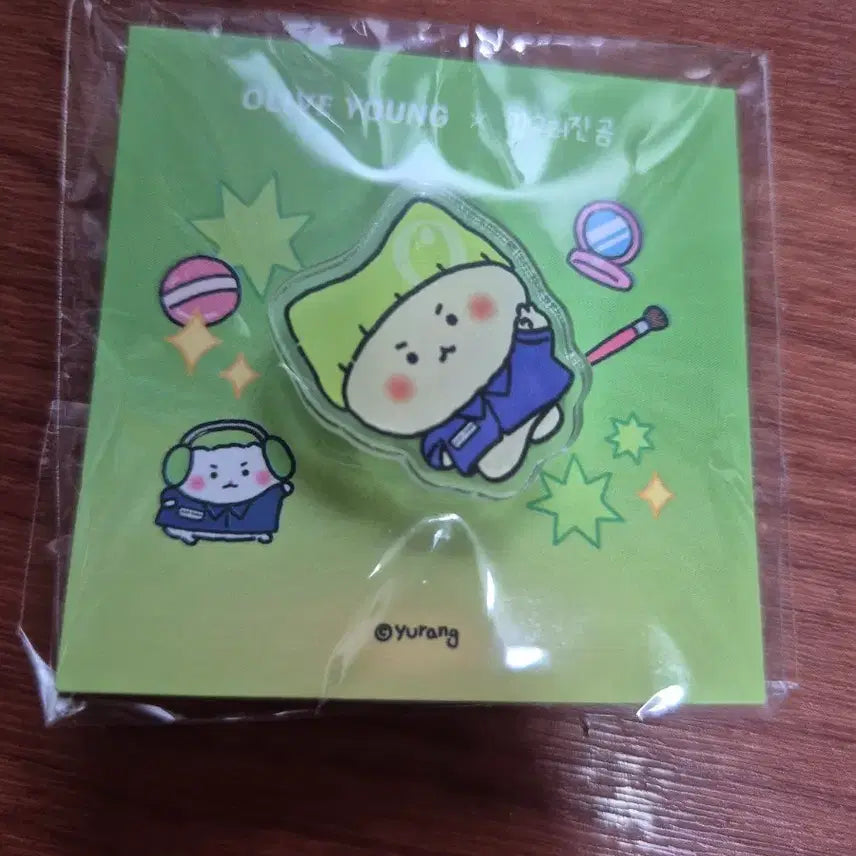 [BUNJANG] MangGom Acrylic Badge / 망곰 아크릴 뱃지