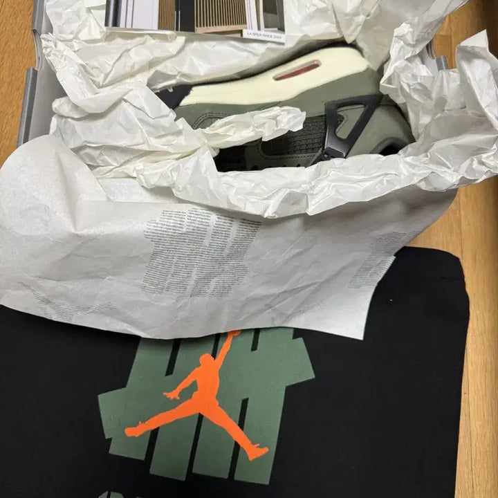 [BUNJANG] Nike Jordan 4 Retro OG SP &