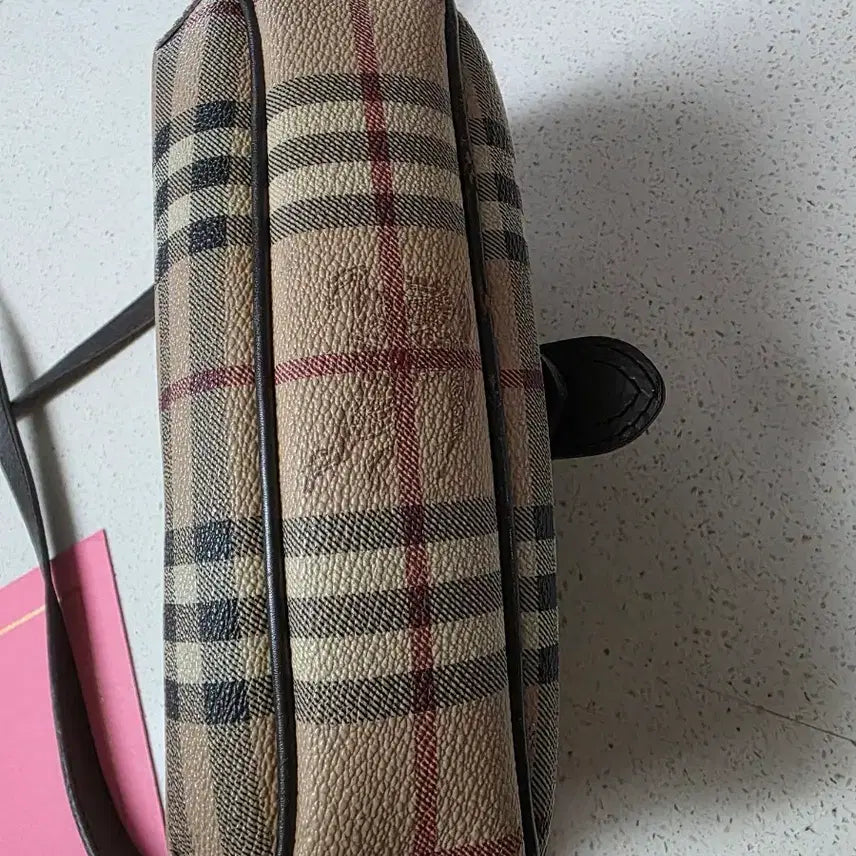 [BUNJANG] Burberry Crossbody Bag / 버버리 크로스 가방