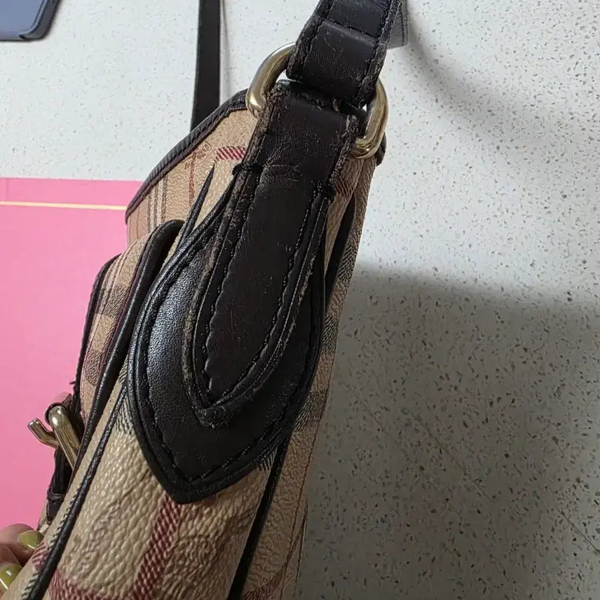 [BUNJANG] Burberry Crossbody Bag / 버버리 크로스 가방