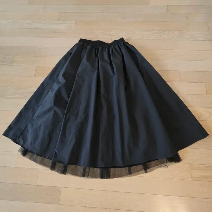 [BUNJANG] LAP Long Skirt / LAP 밑단 샤 롱스커트 미개봉 새상품